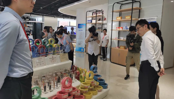 上海永進(jìn)電纜集團(tuán)參加第二屆中國（上海）工業(yè)品在線交易節(jié)
